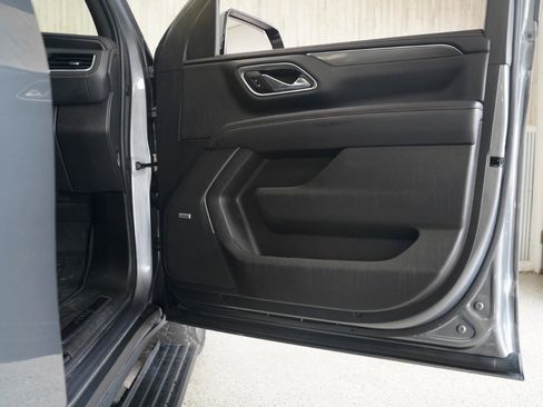 Used 2021 GMC Yukon AT4 w/ AT4 Premium Plus Package AWD/4WD image 31