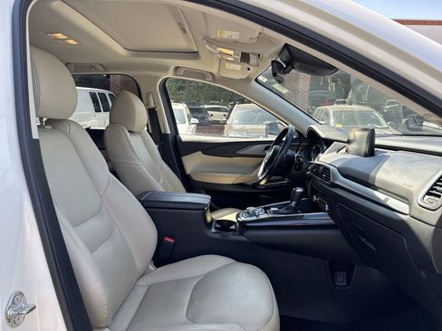 Used 2019 MAZDA CX-9 Touring w/ Touring Premium Package AWD/4WD image 24