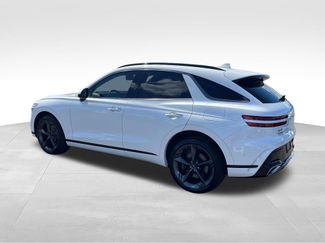 Used 2026 Genesis GV70 3.5T Sport Prestige AWD/4WD video 3