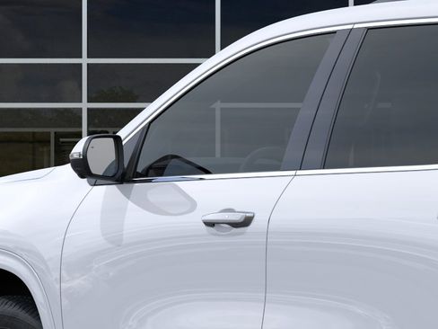 New 2026 GMC Acadia Denali w/ Super Cruise Package FWD image 36