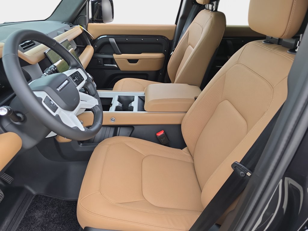 New 2026 Land Rover Defender 110 S AWD/4WD image 16