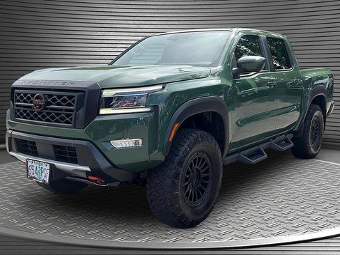 Used 2023 Nissan Frontier PRO-4X w/ Pro Convenience Package AWD/4WD image 3