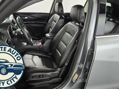 Used 2024 Chevrolet Equinox Premier image 22