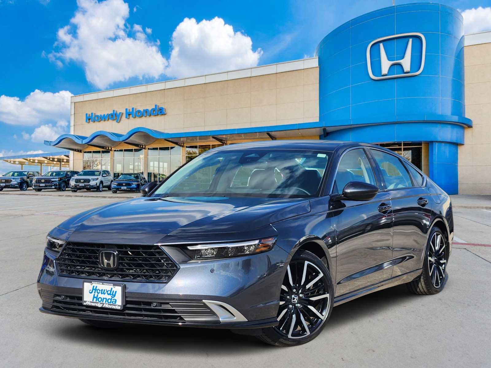 Used 2024 Honda Accord Touring image 1