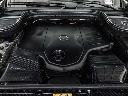 Certified 2025 Mercedes-Benz GLS 450 4MATIC image 26