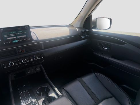 Used 2023 Honda Pilot EX-L image 21