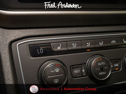 Used 2021 Volkswagen Atlas SE AWD/4WD image 18