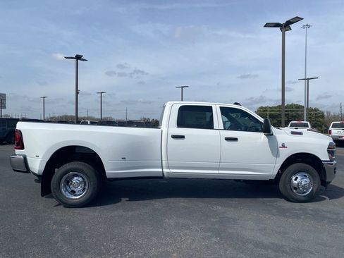 New 2026 RAM 3500 Tradesman w/ Chrome Appearance Group A image 8