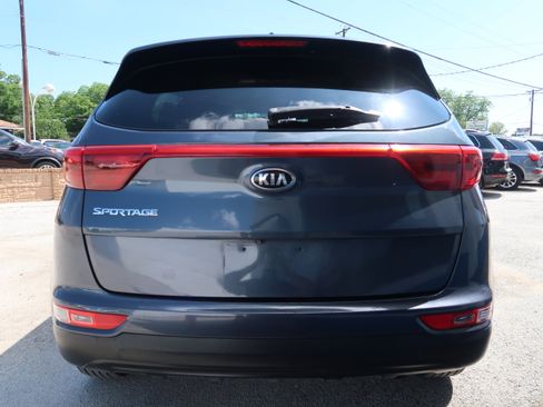 Used 2017 Kia Sportage LX AWD/4WD image 10