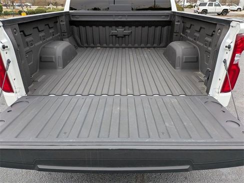 Used 2025 Chevrolet Silverado 1500 High Country w/ High Country Premium Package image 35