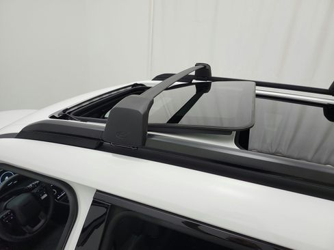Used 2025 Hyundai Santa Fe Calligraphy FWD image 11