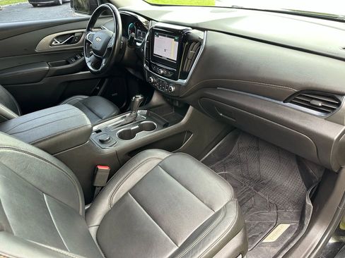 Used 2019 Chevrolet Traverse RS w/ LPO, Floor Liner Package image 13