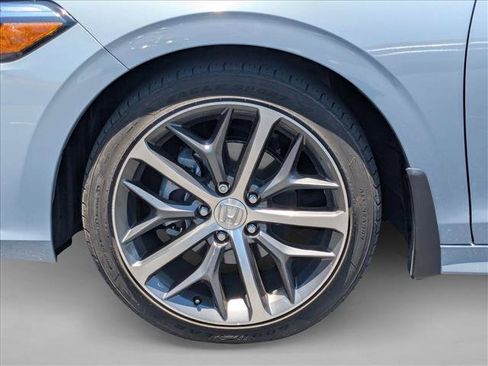 Used 2023 Honda Civic Touring image 19