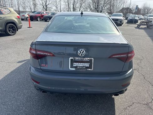 Used 2020 Volkswagen Jetta GLI image 6