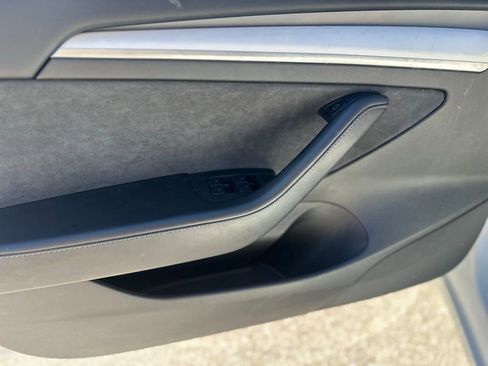 Used 2021 Tesla Model 3 Standard Range Plus image 24
