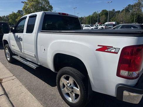 Used 2013 GMC Sierra 2500 SLE w/ SLE Preferred Package image 5