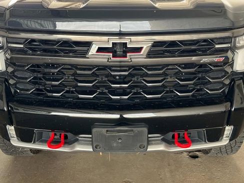 Certified 2023 Chevrolet Silverado 1500 ZR2 image 8