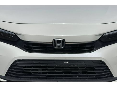 Used 2022 Honda Civic Sport image 10