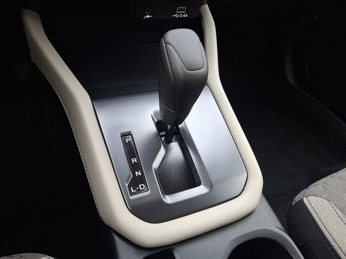 Certified 2025 Subaru Forester image 18