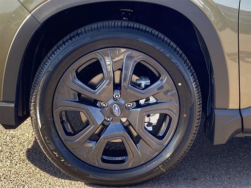 New 2025 Subaru Ascent Bronze Edition w/ Onyx Package image 6