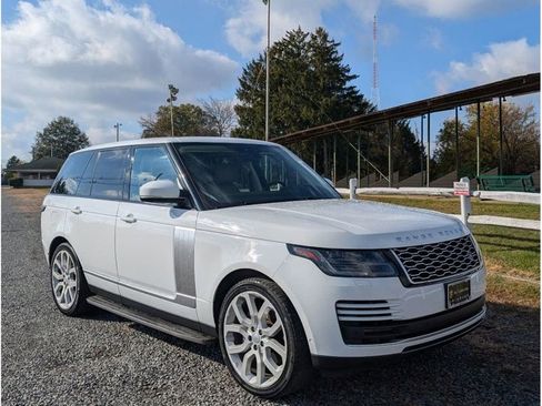 Used 2019 Land Rover Range Rover HSE image 3