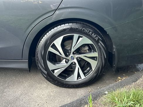 Certified 2024 Subaru Legacy Premium AWD/4WD image 11