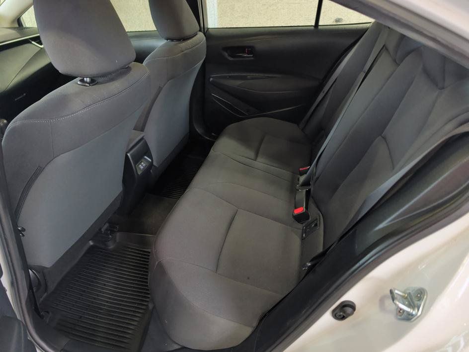 Used 2023 Toyota Corolla LE w/ LE Convenience Package FWD image 9