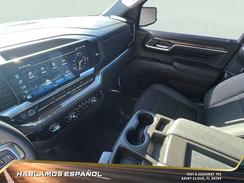 Used 2023 Chevrolet Silverado 1500 LT image 24