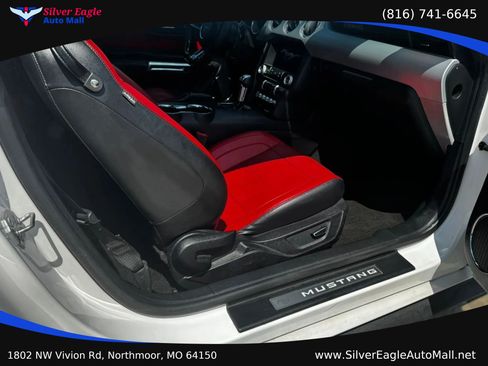 Used 2017 Ford Mustang GT Premium RWD image 15
