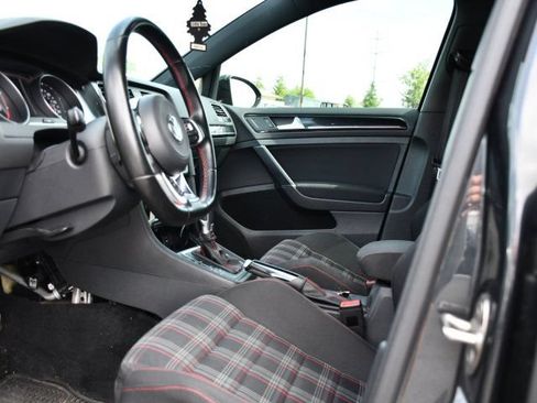 Used 2017 Volkswagen GTI S FWD image 14