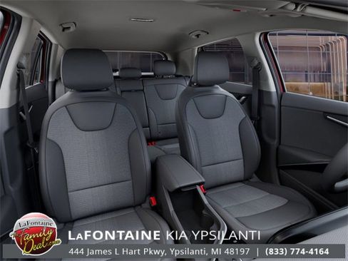 New 2025 Kia Niro EX image 15