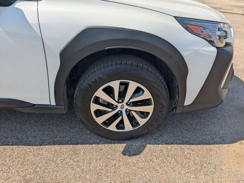 Used 2024 Subaru Outback Premium image 28