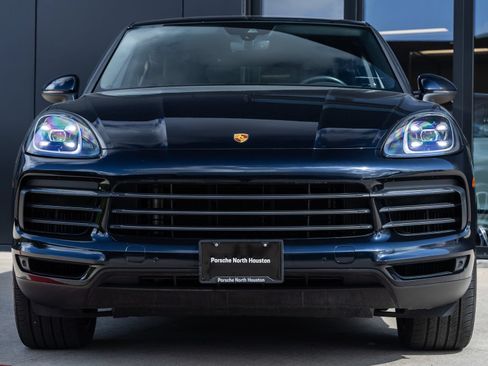 Certified 2023 Porsche Cayenne Platinum Edition AWD/4WD image 8