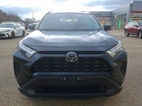 Used 2023 Toyota RAV4 XLE image 2