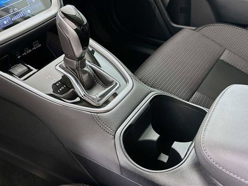 Certified 2025 Subaru Outback Premium image 16