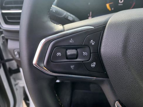 Used 2025 Chevrolet TrailBlazer LT w/ LT Cold Weather Package image 13