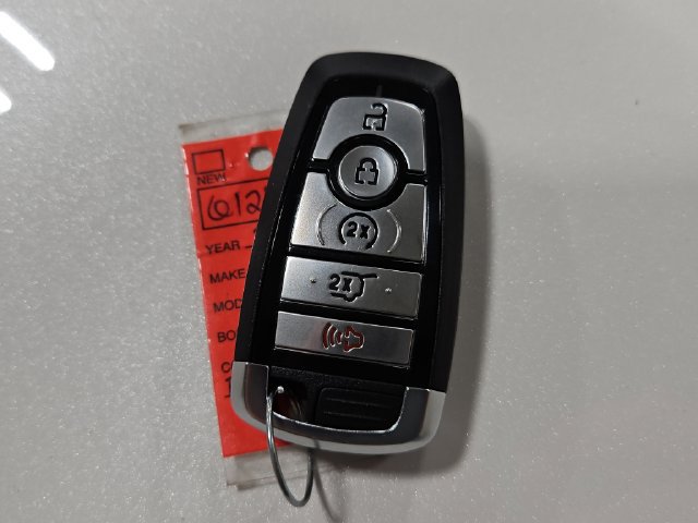 Certified 2024 Ford Explorer XLT w/ Equipment Group 202A AWD/4WD image 28