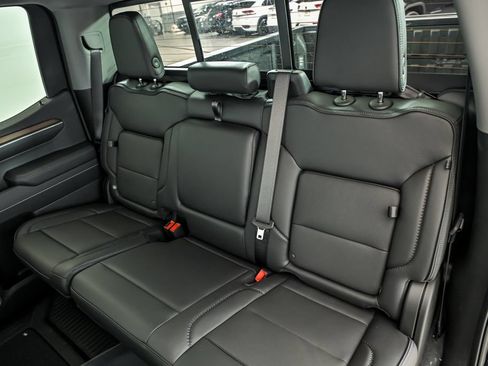 New 2026 GMC Sierra 1500 Denali w/ Denali Reserve Package AWD/4WD image 12
