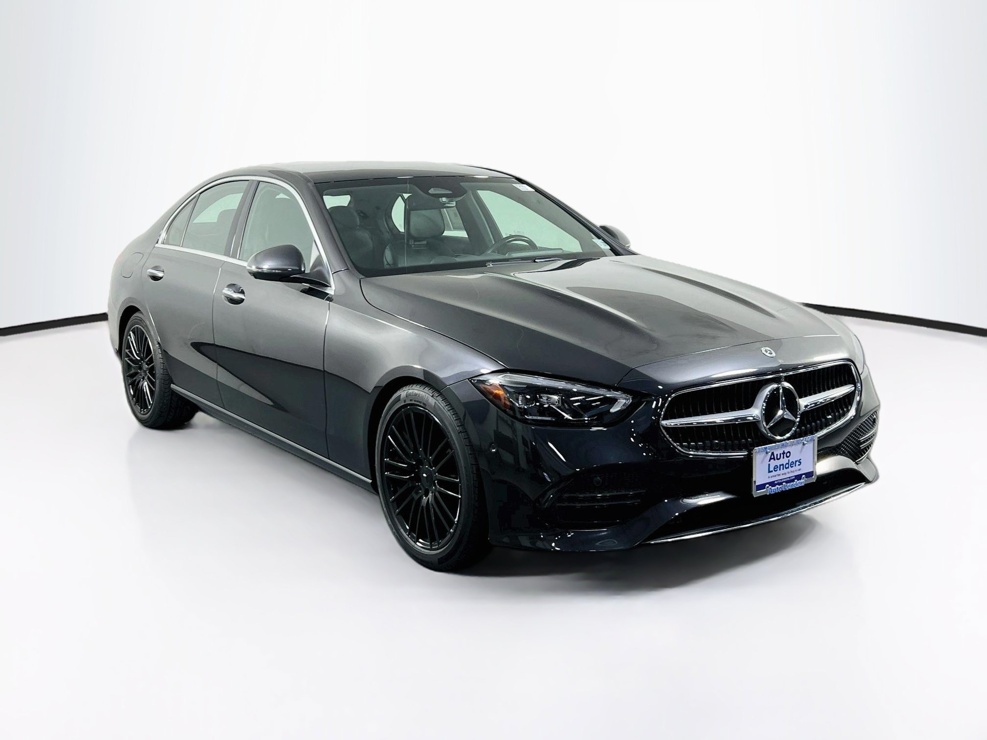 Used 2022 Mercedes-Benz C 300 4MATIC Sedan image 3
