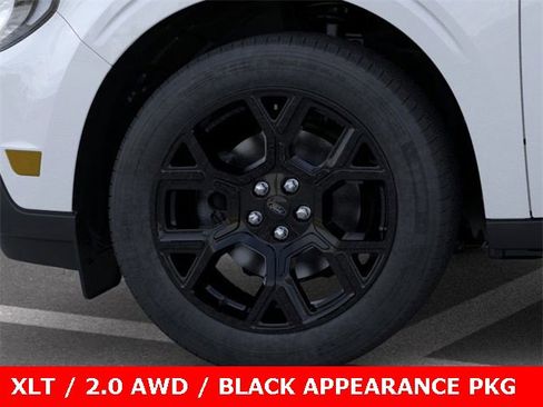 New 2025 Ford Maverick XLT w/ Black Appearance Package image 20