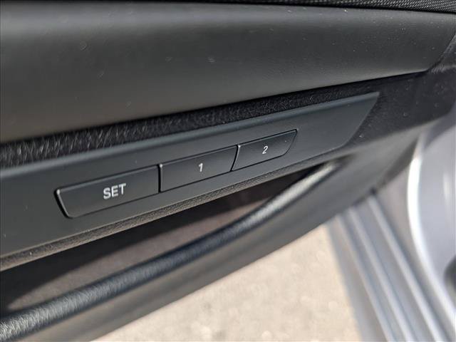 Used 2016 BMW 535i xDrive Sedan AWD/4WD image 29