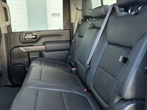 Used 2023 Chevrolet Silverado 3500 LTZ w/ LTZ Plus Package image 16