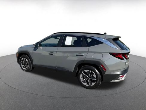 Used 2025 Hyundai Tucson Blue image 10