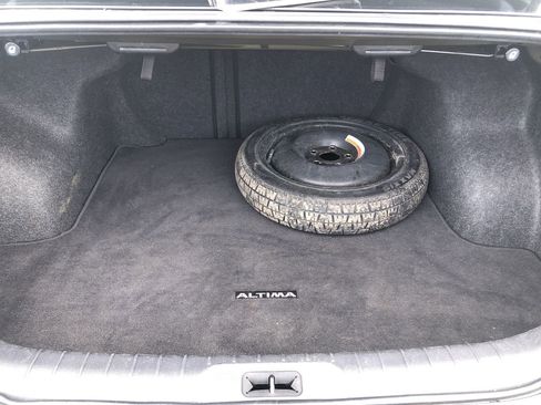 Used 2022 Nissan Altima 2.5 SV image 17