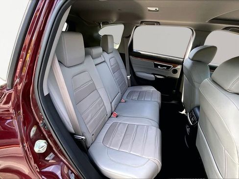 Used 2018 Honda CR-V Touring image 17