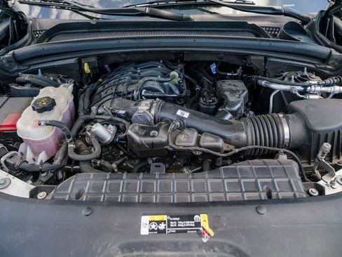 Used 2025 Jeep Grand Cherokee Altitude AWD/4WD image 26