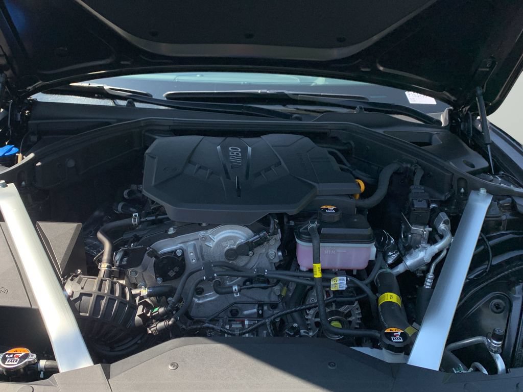 Certified 2026 Genesis G70 2.5T RWD image 9