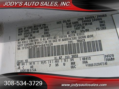 Used 2000 Ford E-250 and Econoline 250 RWD image 22