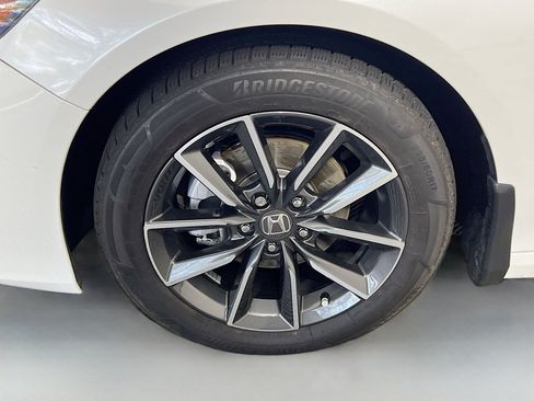 Used 2022 Honda Accord EX-L image 14
