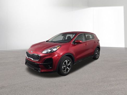 Certified 2022 Kia Sportage LX image 2
